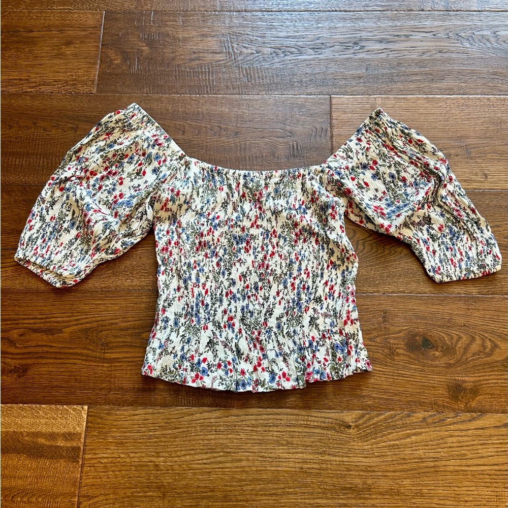 Chic Floral Puff Sleeve Smocked Blouse